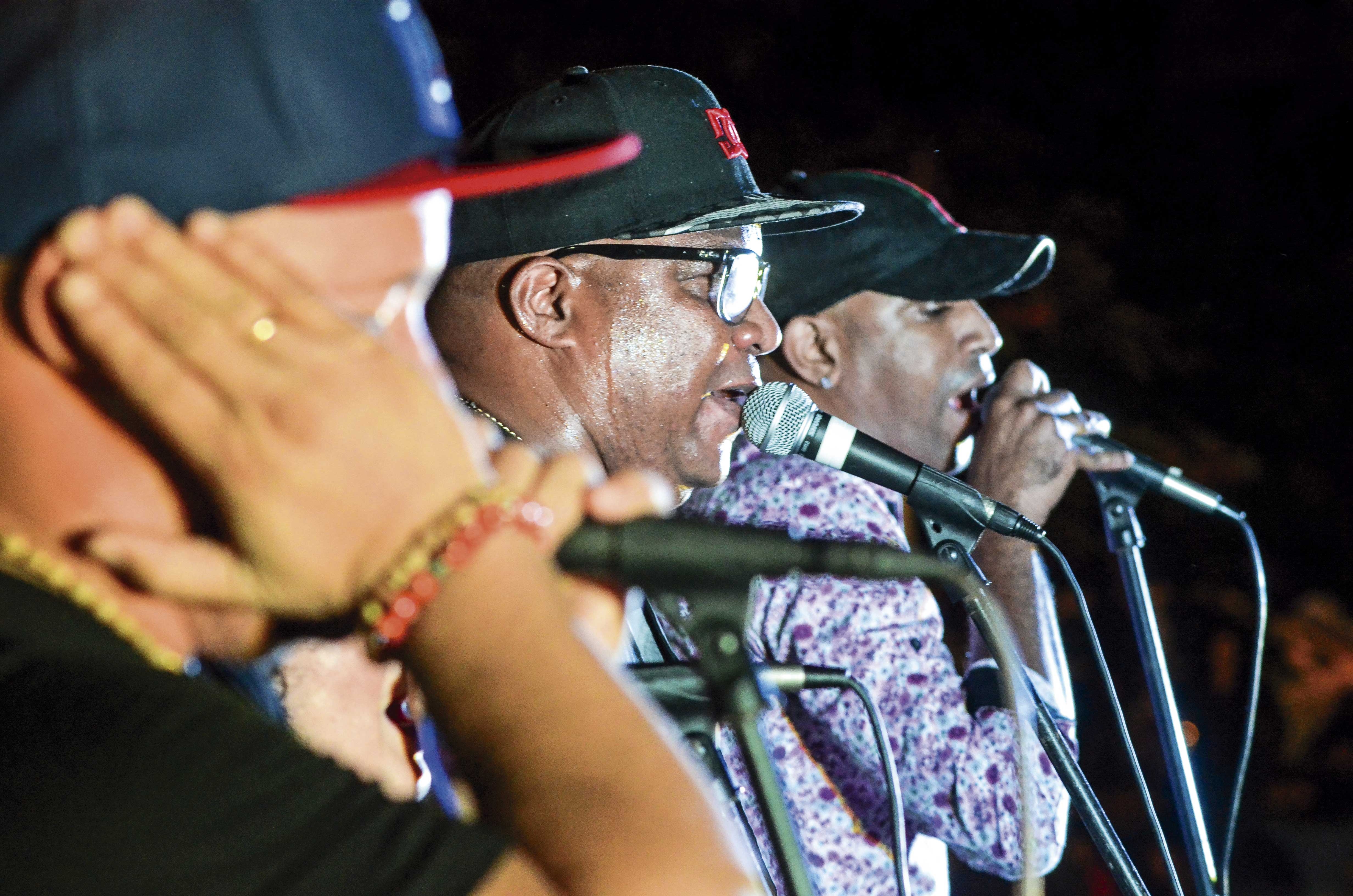 Los Van Van en parques meridanos